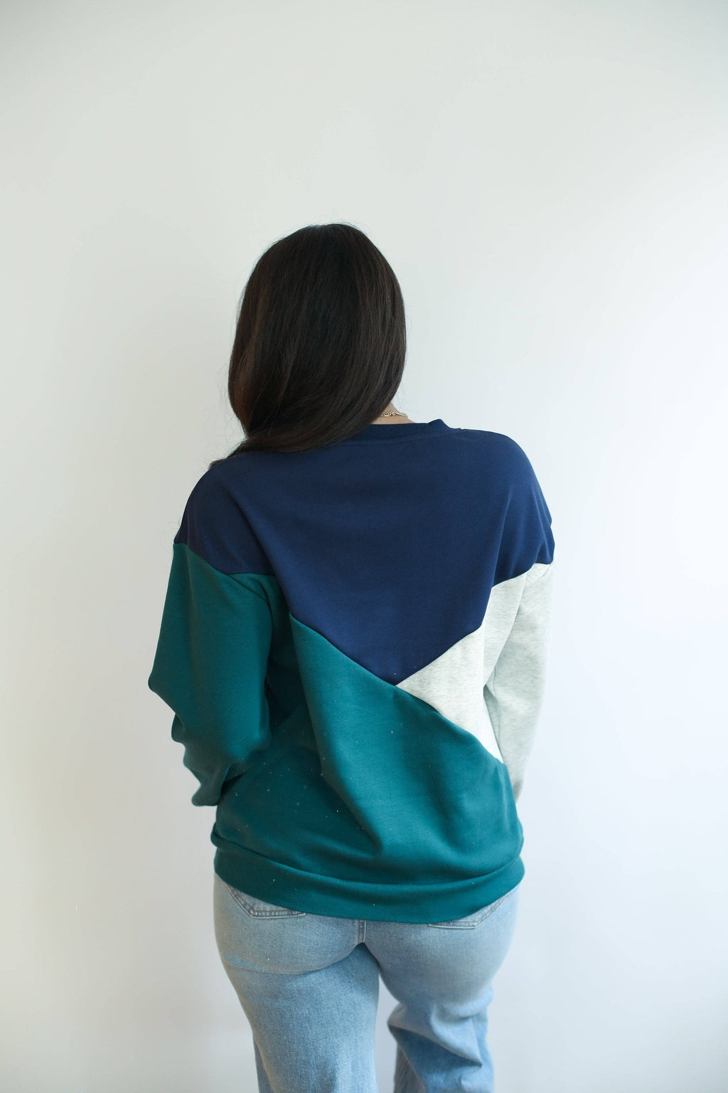 Diagonal Zip Breastfeeding Sweatshirt